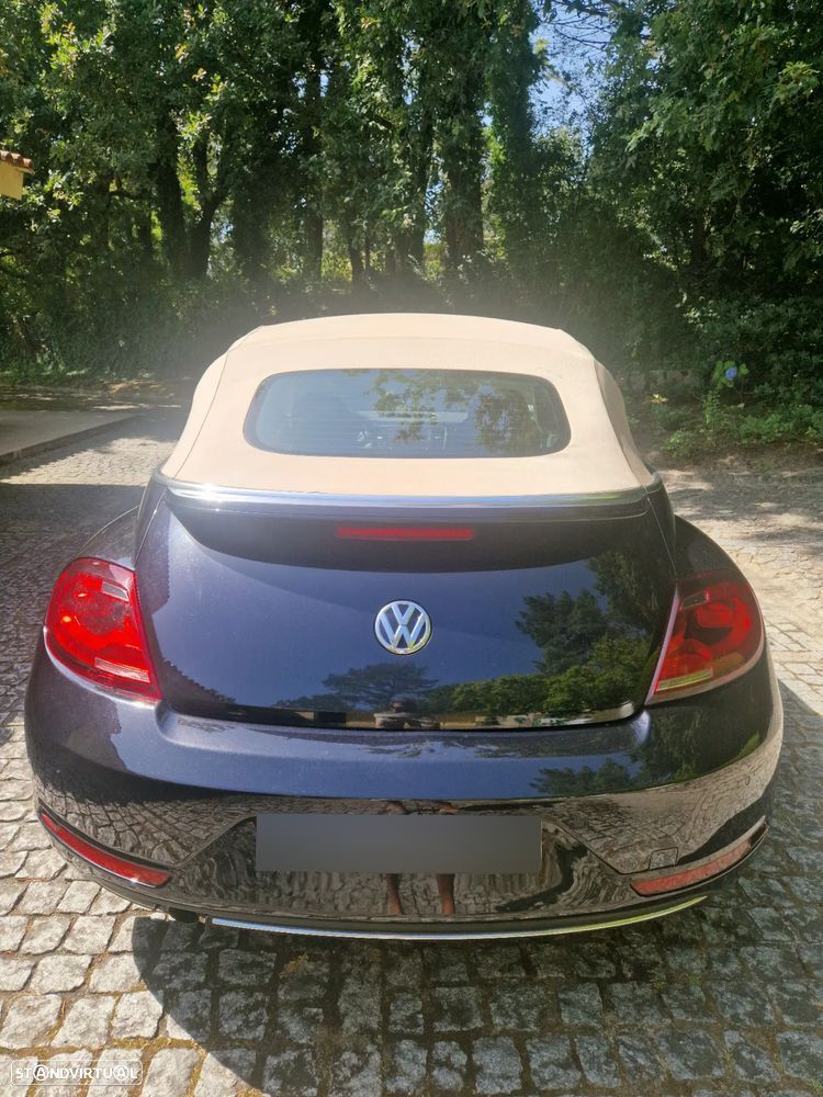 VW New Beetle Cabriolet 1.2 TSI Design DSG - 18