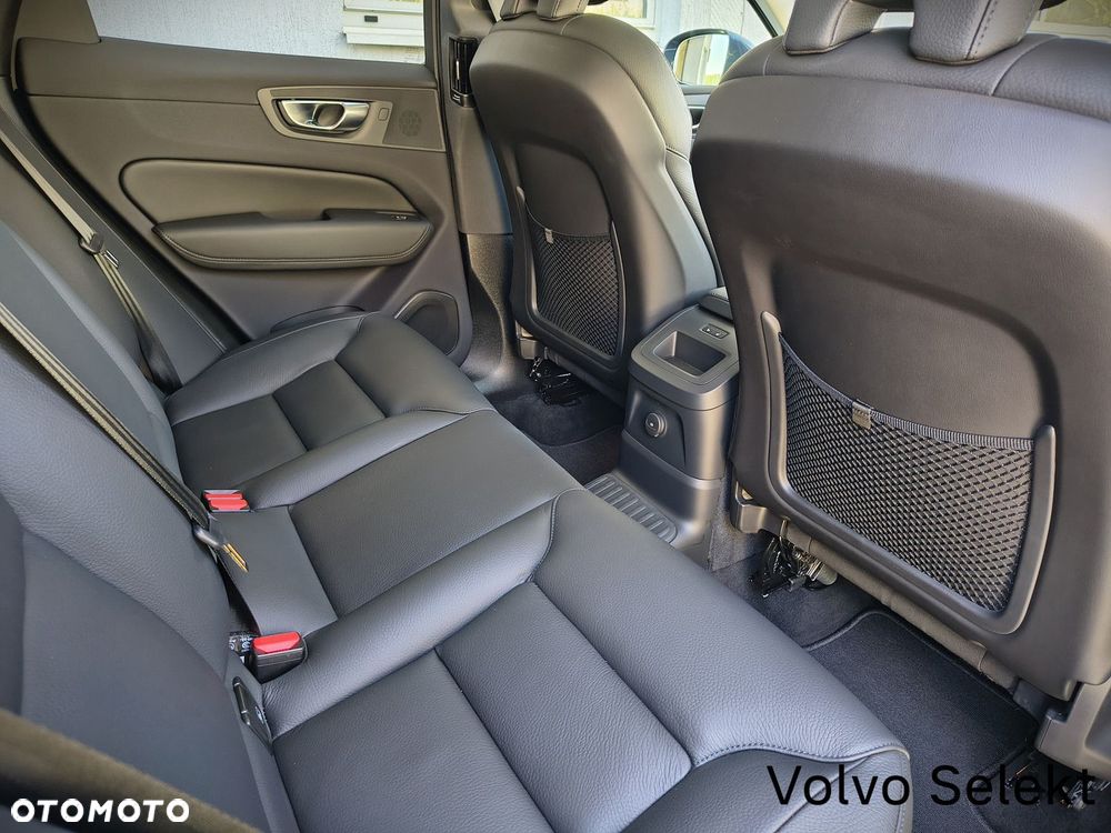 Volvo XC 60 - 25