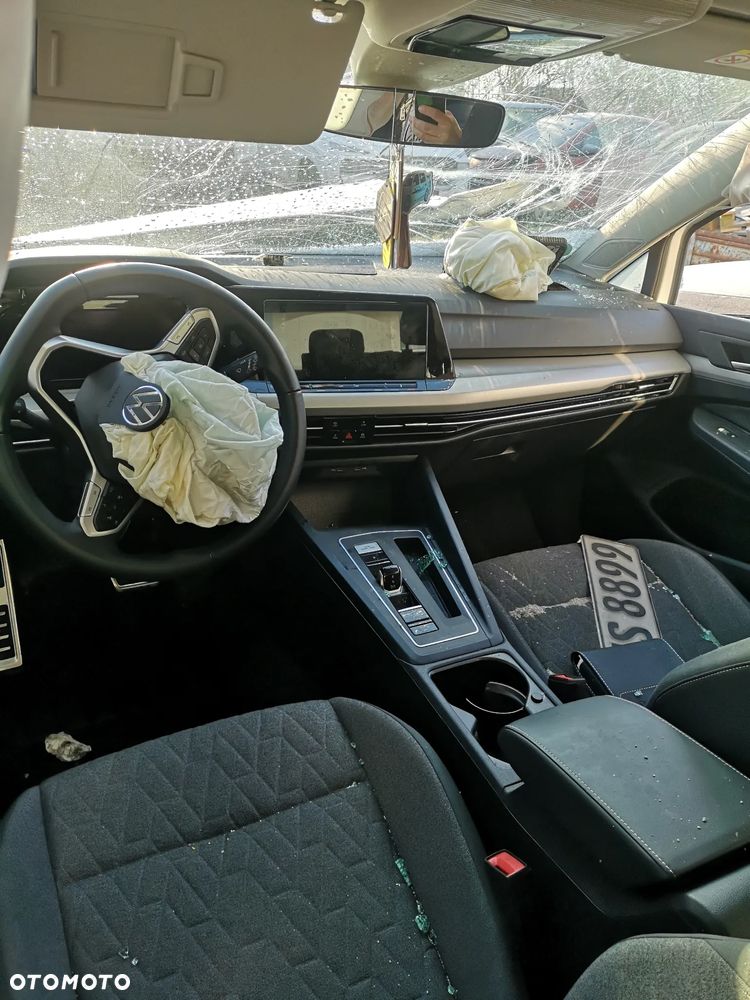 Volkswagen Golf ver-2-0-tdi-scr-dsg-life - 3