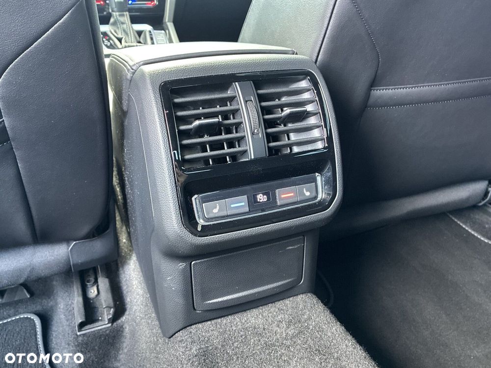 Volkswagen Arteon - 32