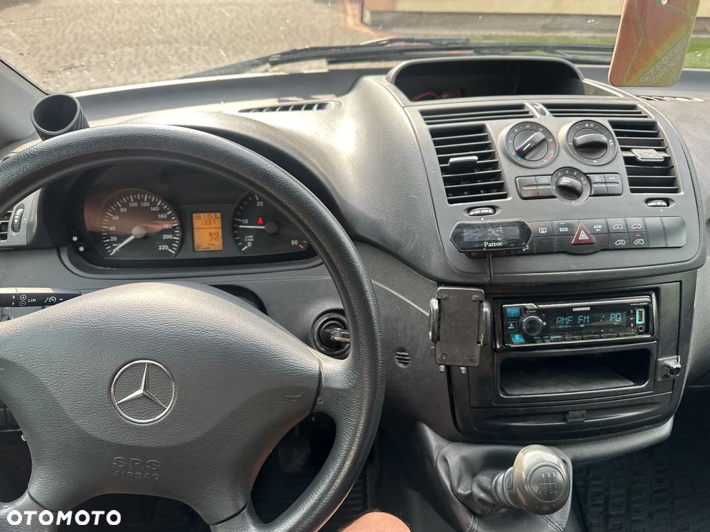 Mercedes-Benz Vito Univan 639.601 - 4