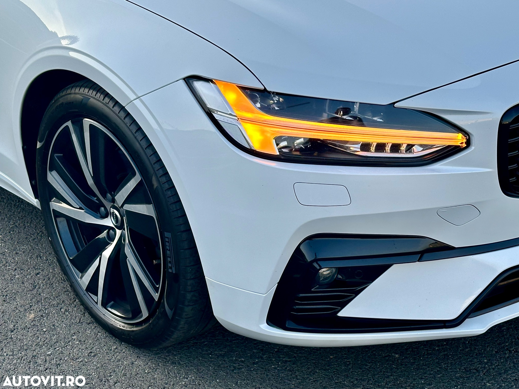 Volvo S90 B5 D AWD Geartronic RDesign - 20