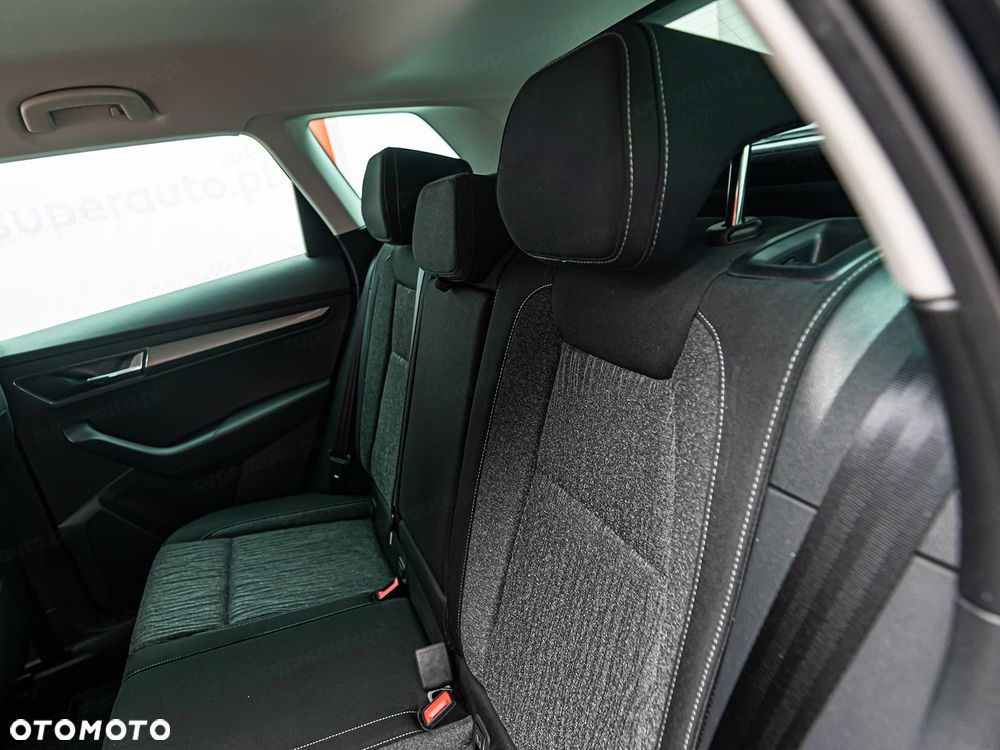 Skoda Karoq 1.5 TSI ACT 4x2 Style DSG - 22