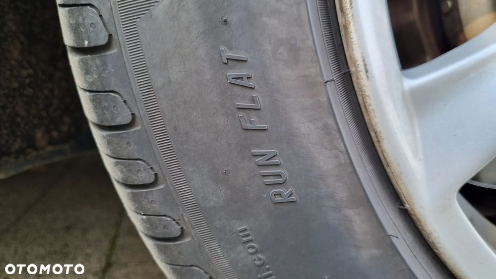 BMW Seria 5 525d - 39