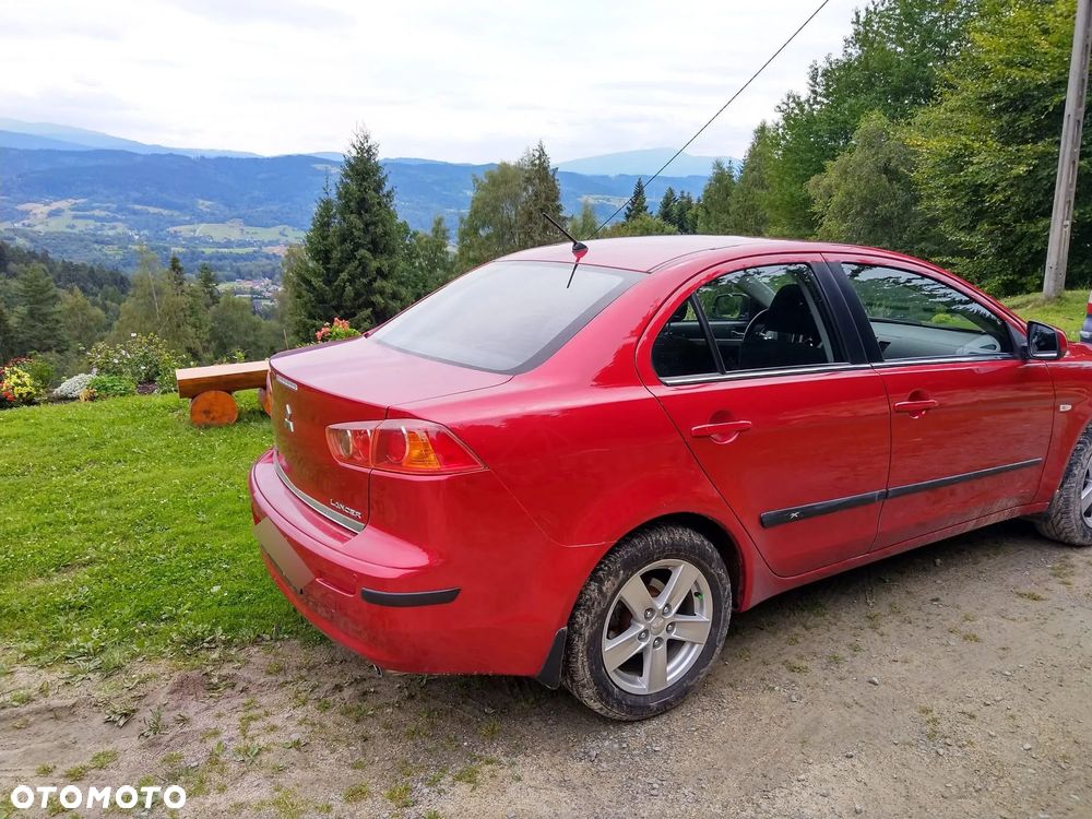 Mitsubishi Lancer 1.8 Invite - 11