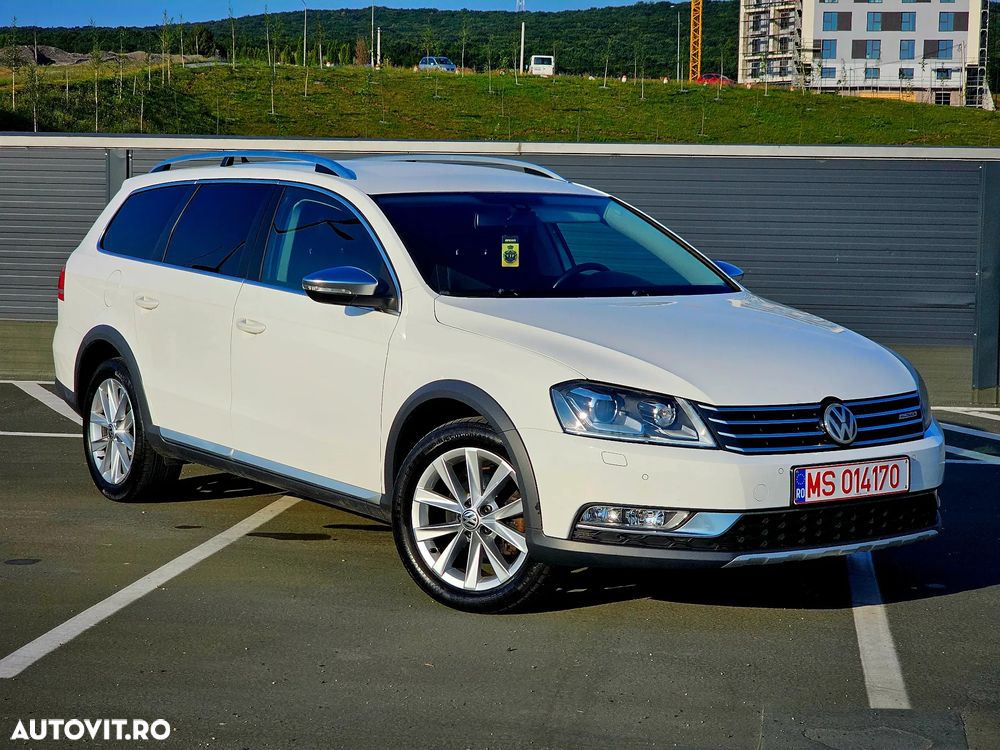 Volkswagen Passat - 12