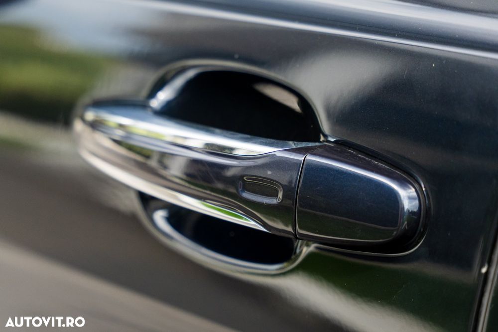 Bentley Bentayga - 14