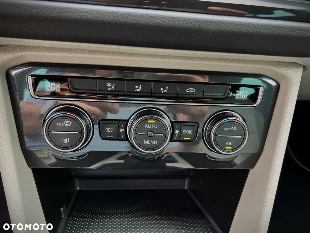 Volkswagen Tiguan 1.5 TSI EVO Comfortline - 27