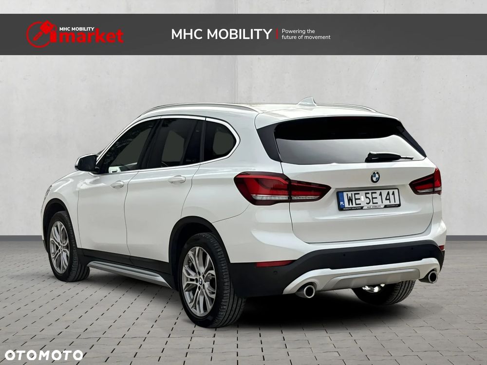 BMW X1 sDrive18d xLine - 3