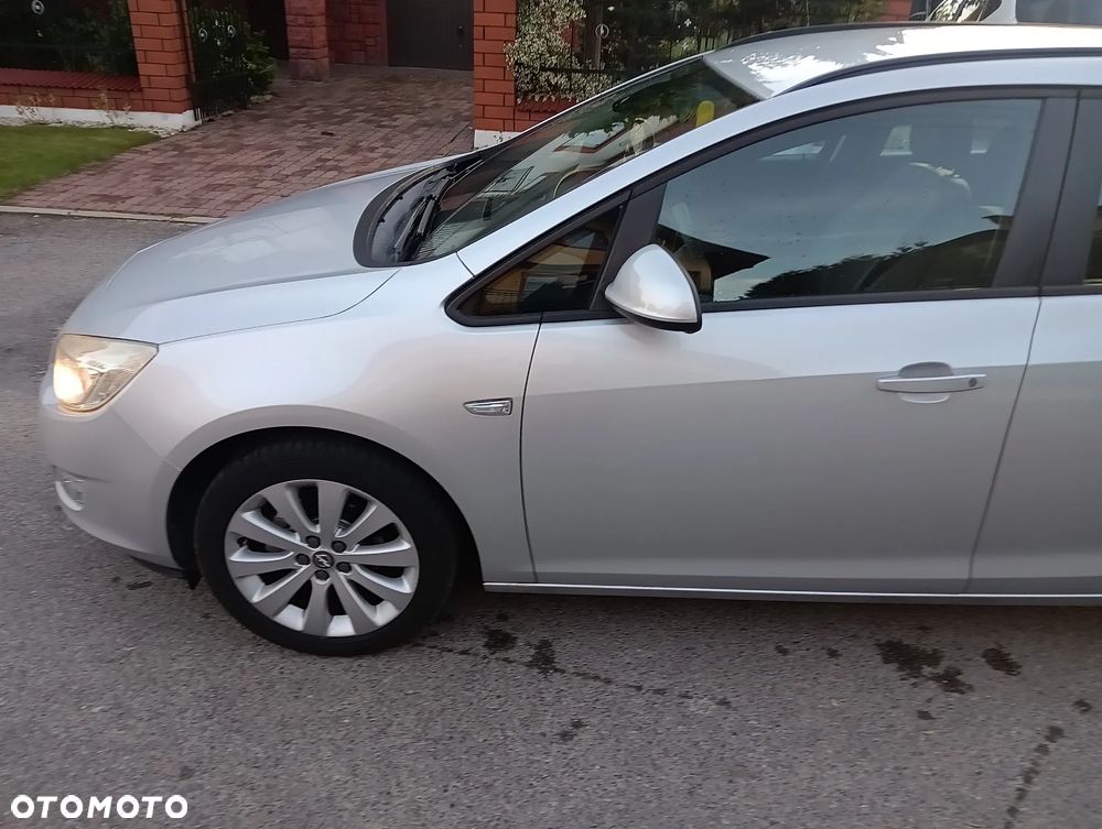 Opel Astra 1.4 EcoFLEX Cosmo - 11