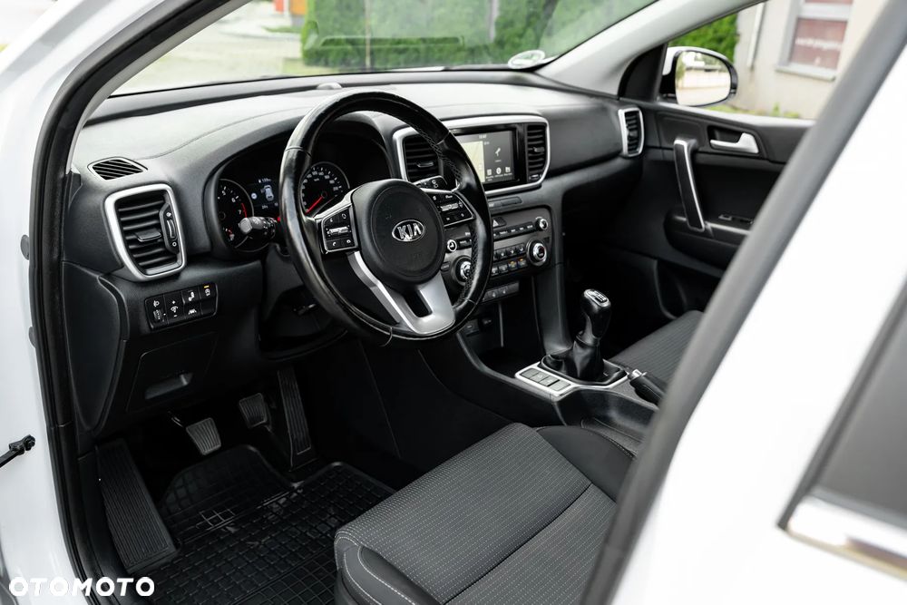 Kia Sportage 1.6 GDI Business Line 2WD - 17