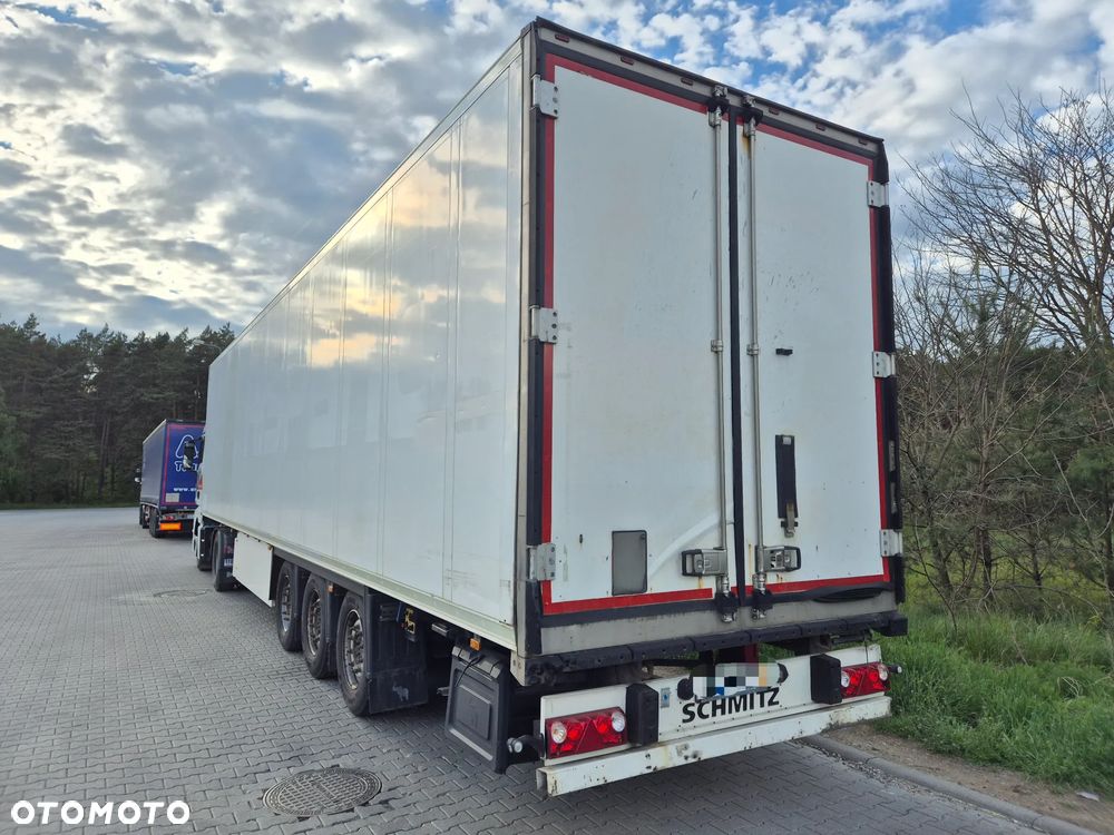 Schmitz Cargobull Vector 1950 MULTITEMPERATURA NOWE OPONY 100% / ŚCIANA GRODZIOWA / DOPPEL STOCK / BELKI / PODNOSZONA OŚ / z Niemiec / 2015 / CARRIER CHŁODNIA CHLODNIA LODÓWKA PODWÓJNY ZAŁADUNEK PIĘTROWA - 34