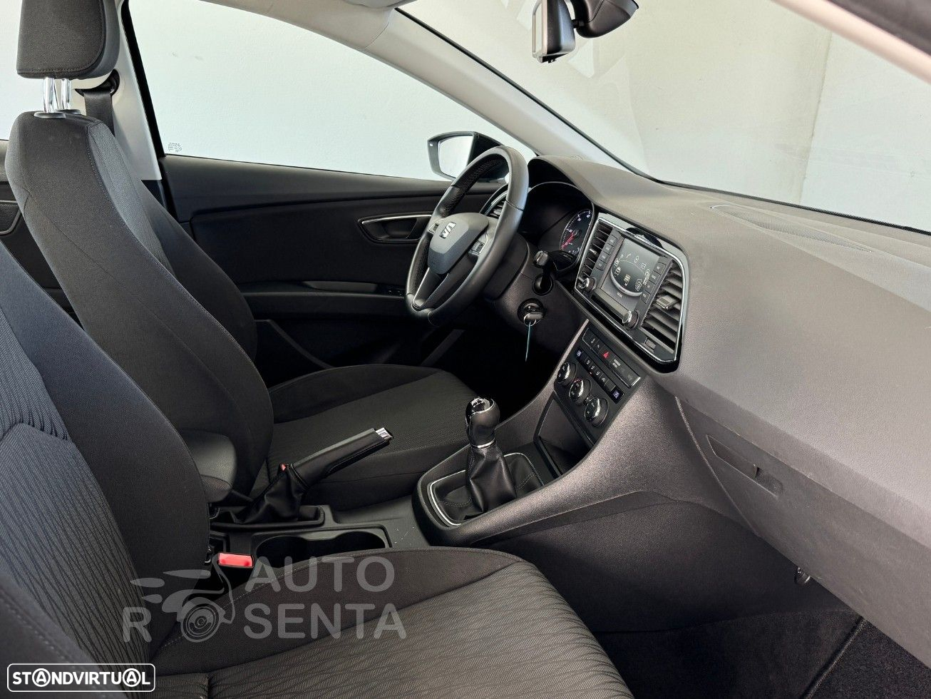 SEAT Leon ST 1.6 TDI Reference Ecomotive - 11