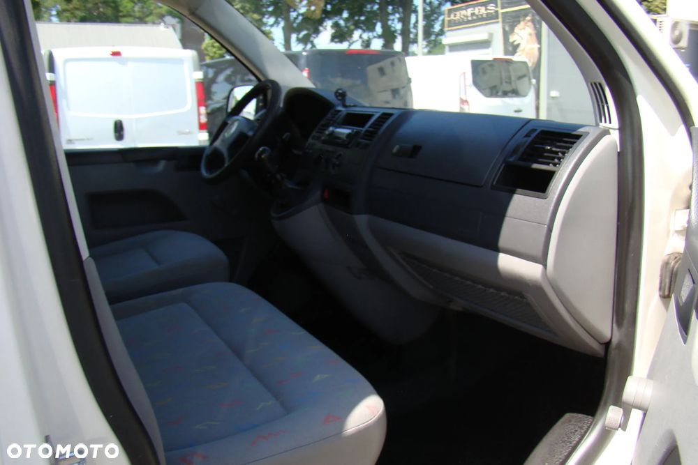 Volkswagen Transporter - 10
