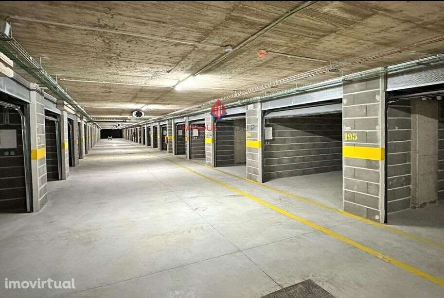 Garagem em Boxe - Portimão - Grande imagem: 3/7