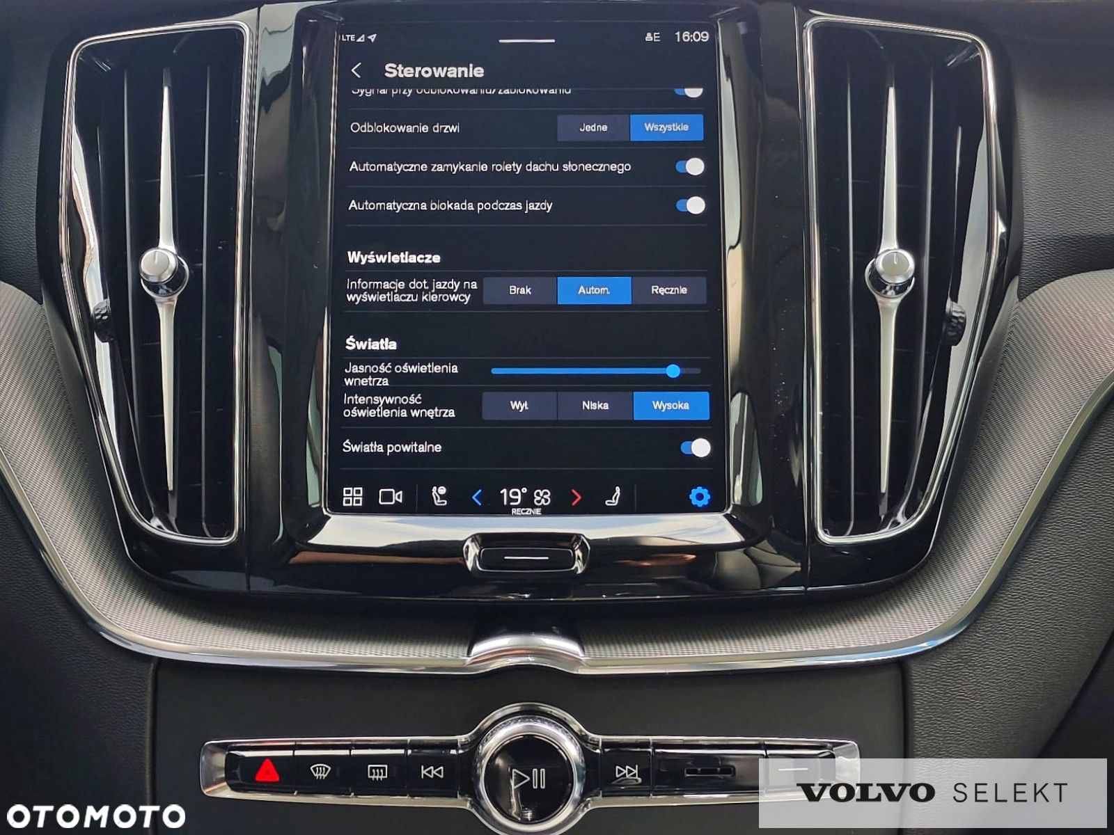 Volvo XC 60 - 27