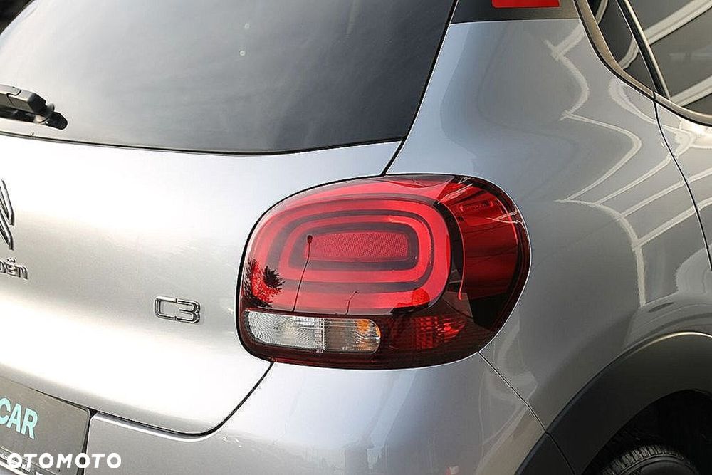 Citroën C3 1.2 PureTech Shine EAT6 - 26