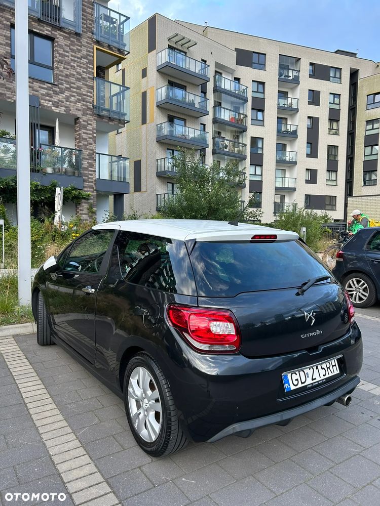 Citroën DS3 HDi 90 FAP SoChic - 2