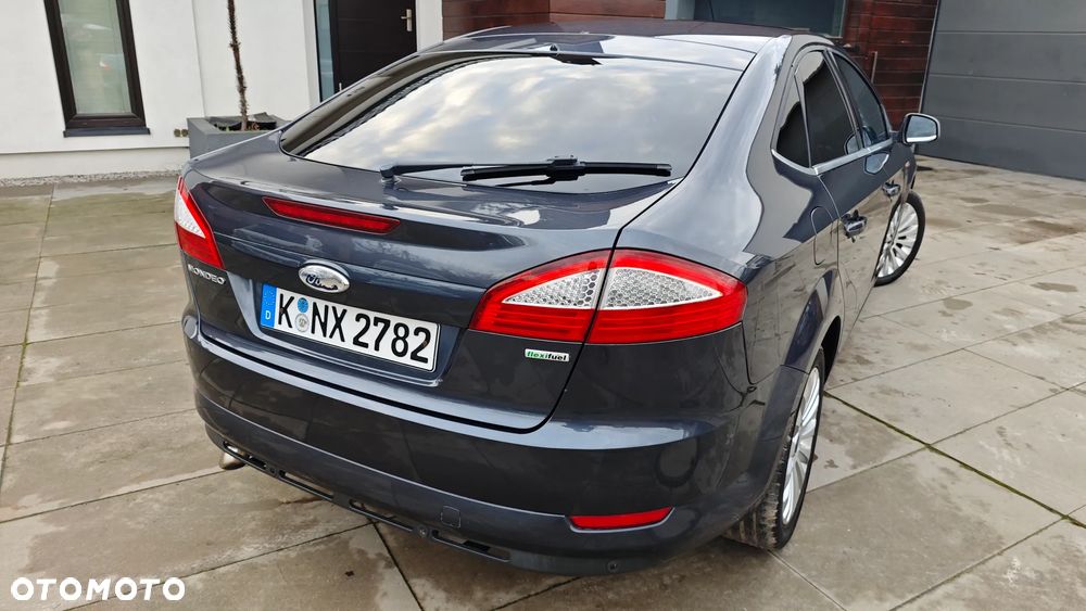 Ford Mondeo 2.0 FF Titanium - 37
