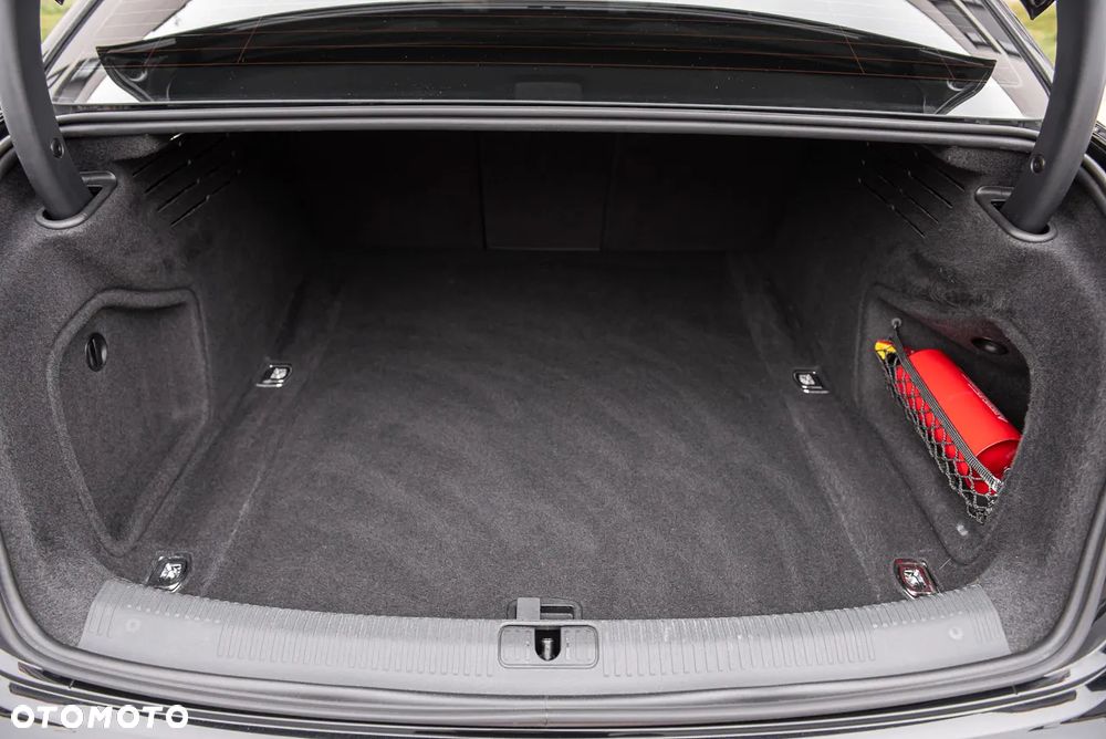 Audi A4 Limousine 35 TFSI S tronic S line - 31