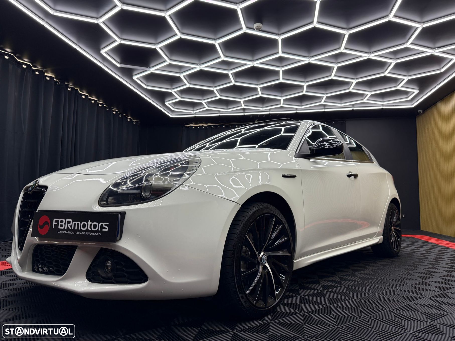 Alfa Romeo Giulietta 2.0 JTDm Distinctive - 3