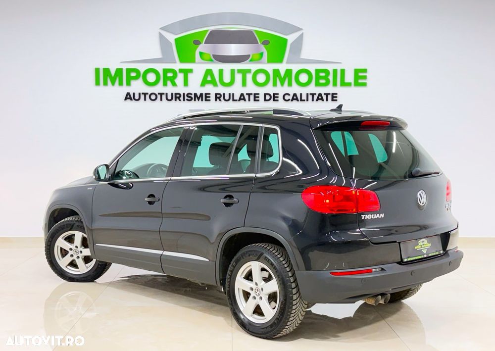 Volkswagen Tiguan 2.0 TDI SCR BlueMotion Technology Lounge Sport & Style - 13