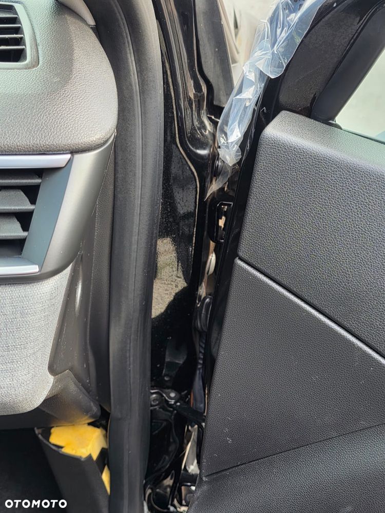 Renault Clio - 21
