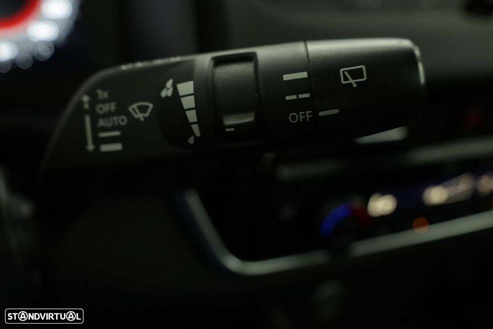 Nissan Qashqai 1.3 DIG-T N-Connecta LED Xtronic - 18