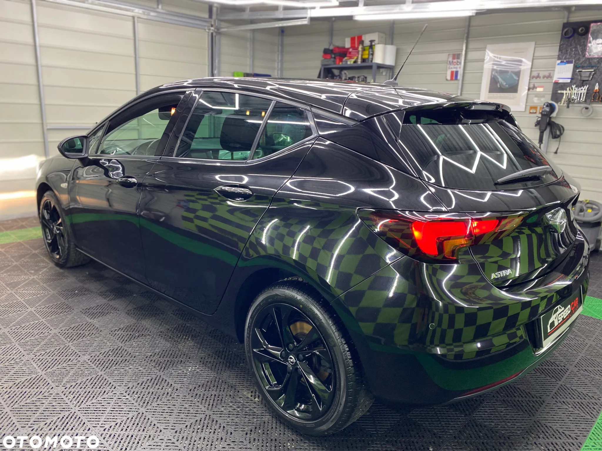 Opel Astra 1.2 Turbo Edition - 3