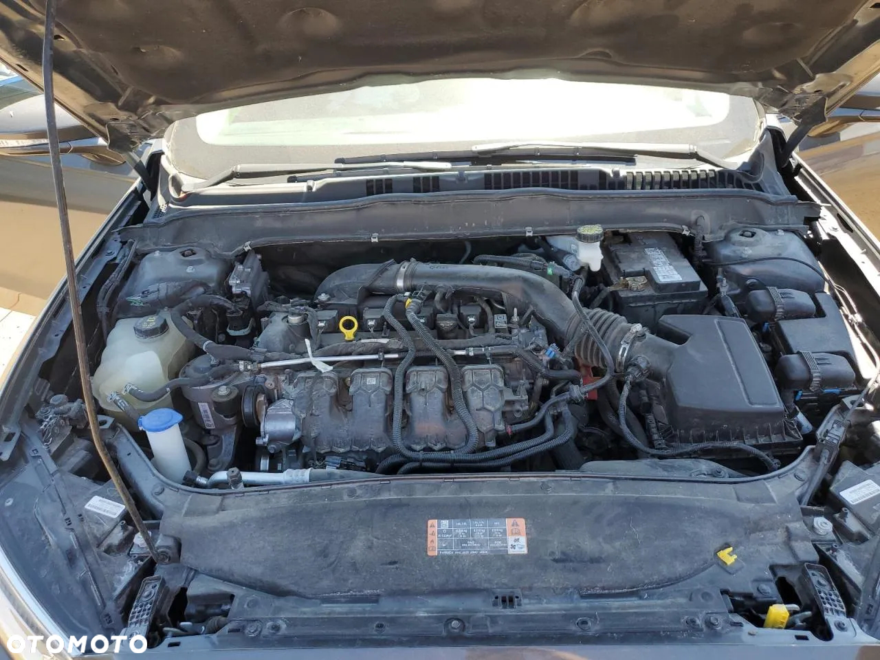 Ford Fusion 2.0 EcoBoost Titanium - 11
