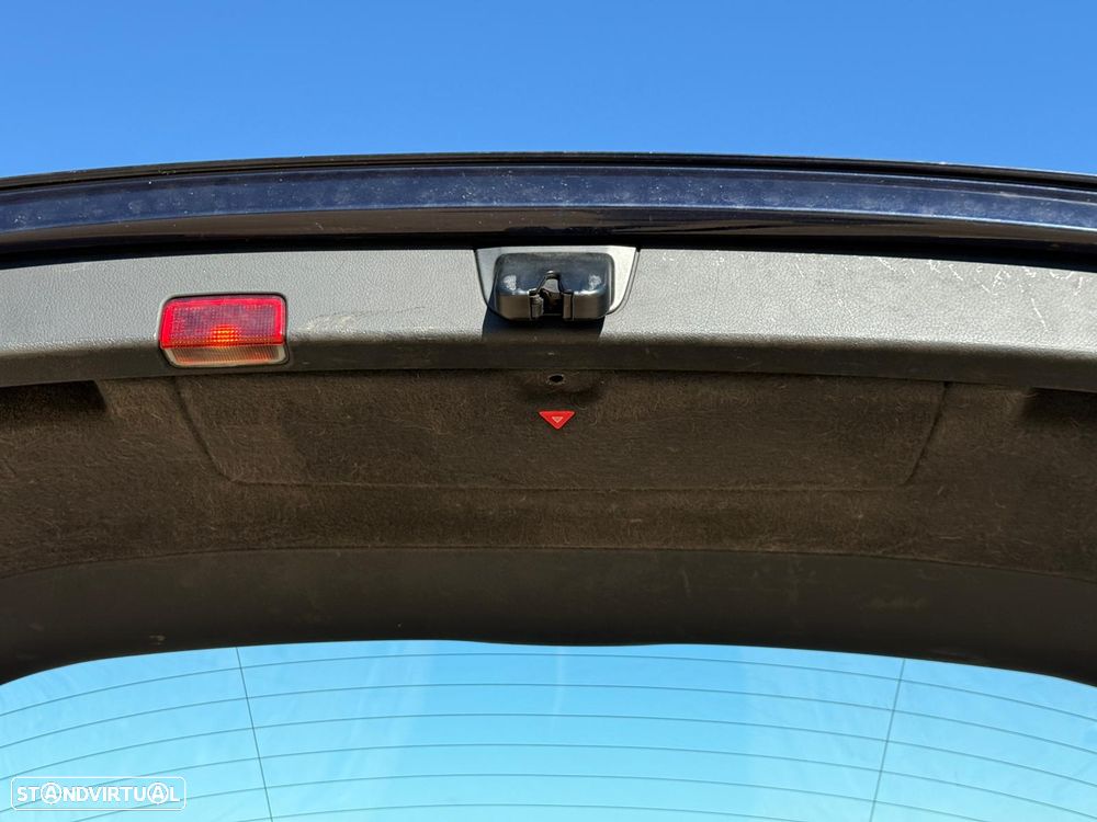 Audi A4 Avant 1.9 TDI m6 - 23