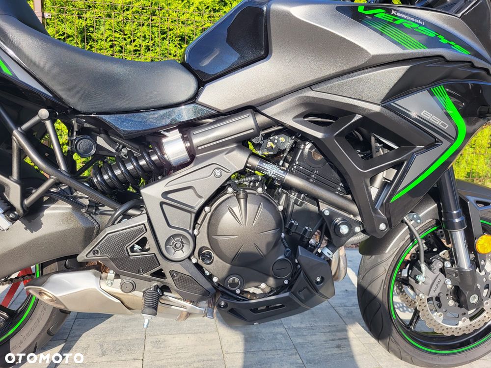 Kawasaki Versys 650 - 23