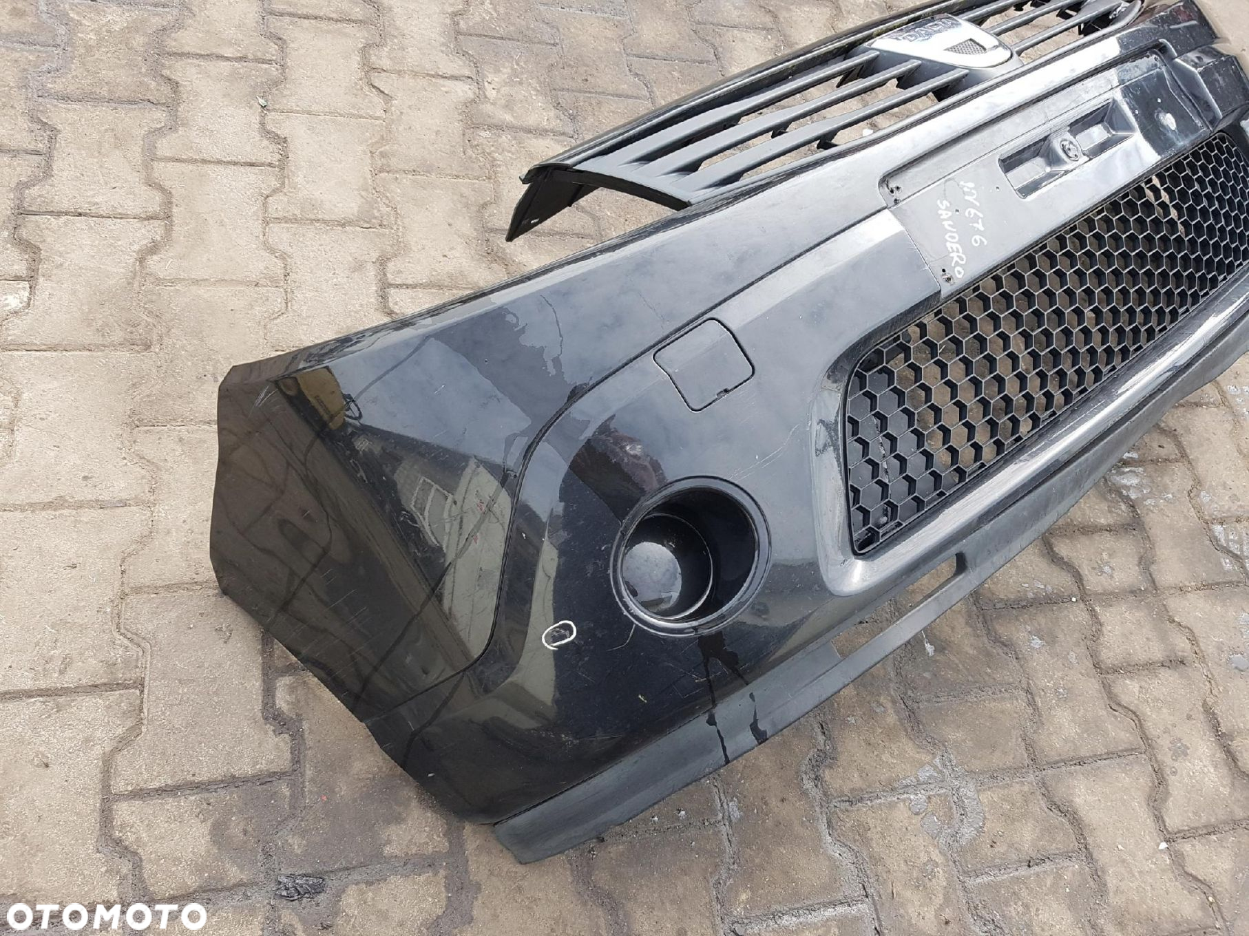 Dacia Sandero I 08-12r ZDERZAK PRZÓD GRILL NV676 - 3