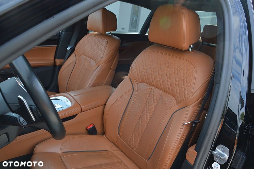BMW Seria 7 750Ld xDrive sport - 14