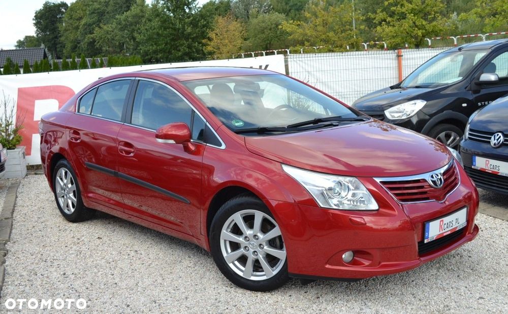 Toyota Avensis 2.0 Multidrive S Executive - 10
