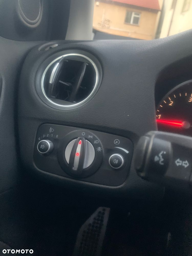 Ford Mondeo 2.0 TDCi Champions Edition - 12