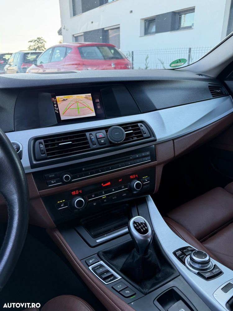 BMW Seria 5 520d - 11