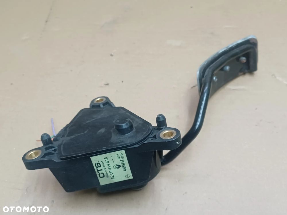 PEDAŁ GAZU RENAULT MEGANE 8200414518 - 2