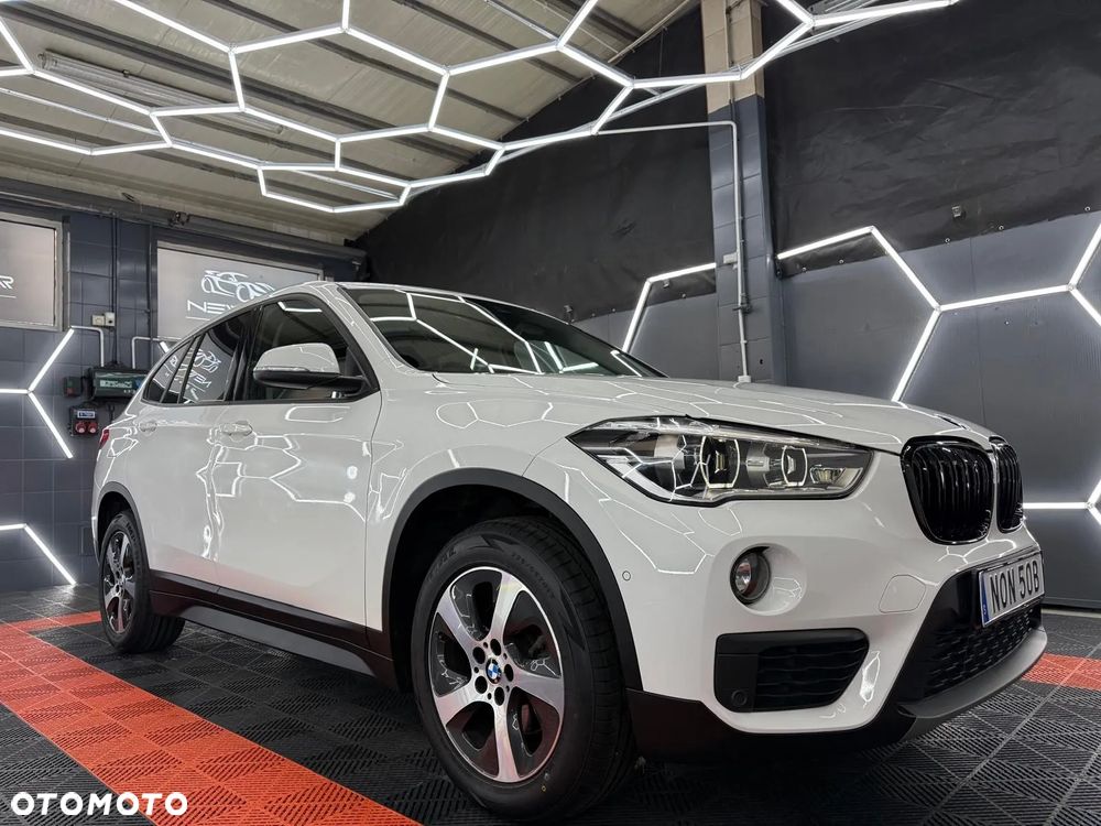 BMW X1 xDrive18d xLine sport - 11
