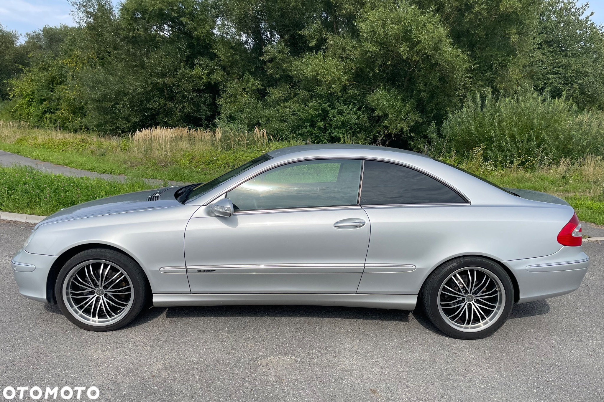 Mercedes-Benz CLK - 2