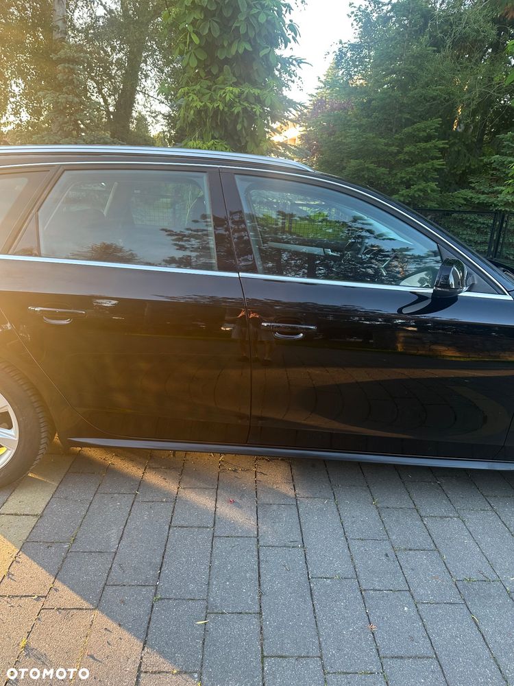 Audi A4 Avant 2.0 TDI S tronic - 5