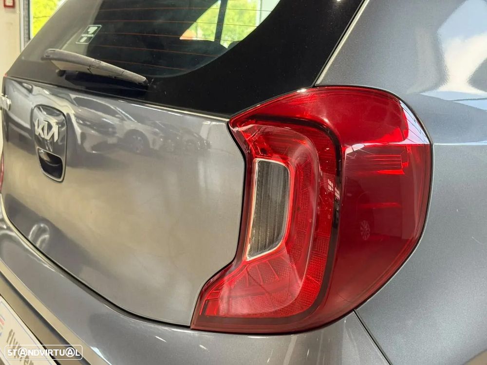 Kia Picanto 1.0 CVVT Urban — fotografia 32