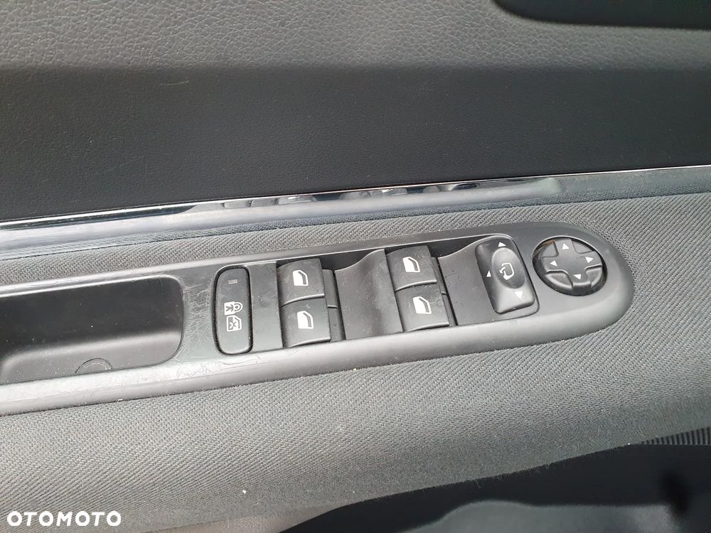 Peugeot 3008 120 VTi Active - 18