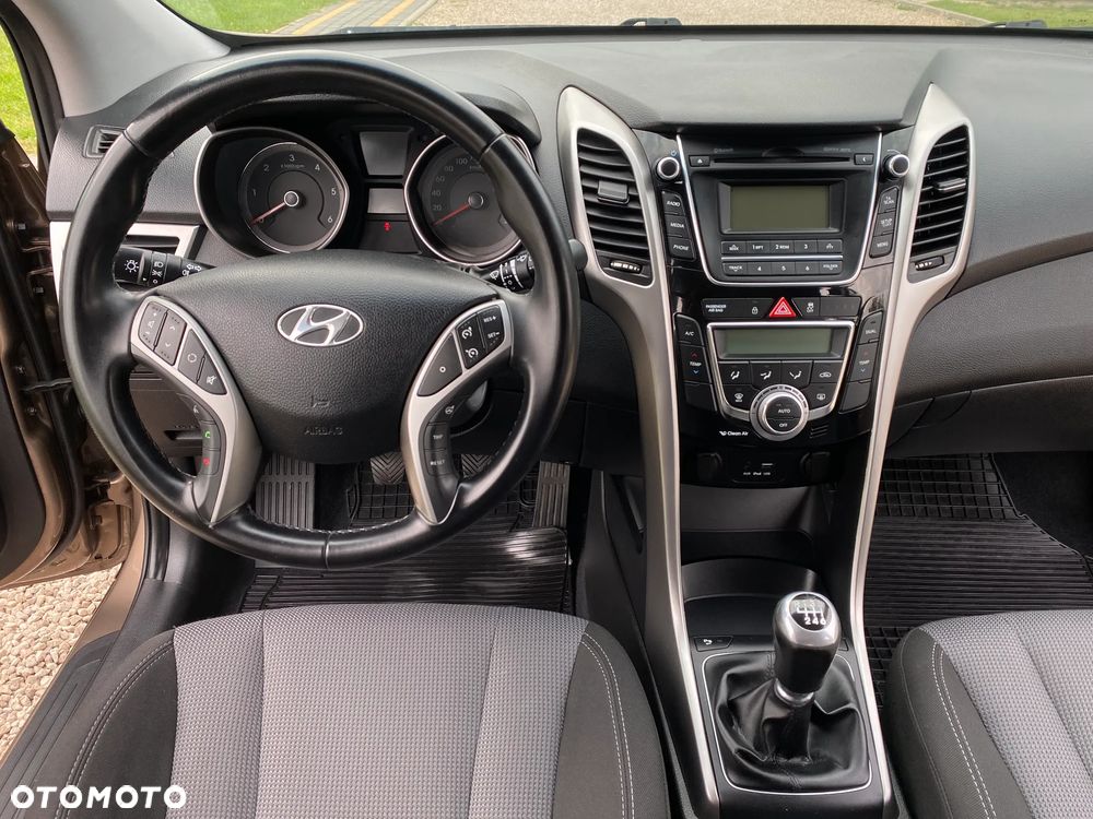 Hyundai i30 i30cw 1.6 CRDi Trend - 25