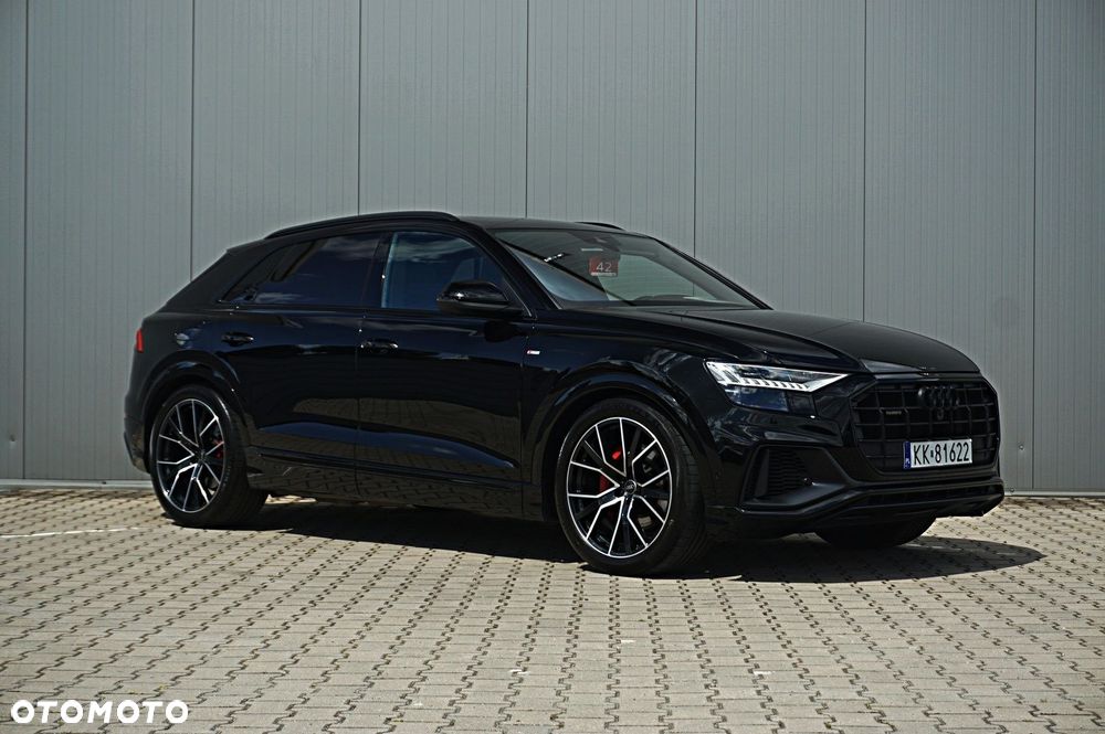 Audi Q8 - 4