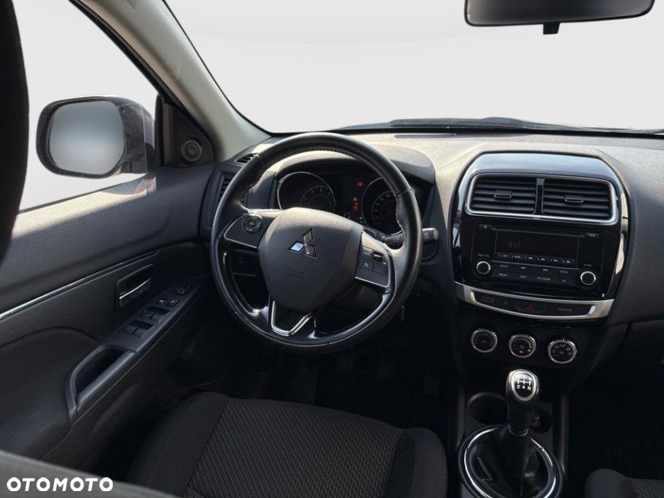 Mitsubishi ASX - 18