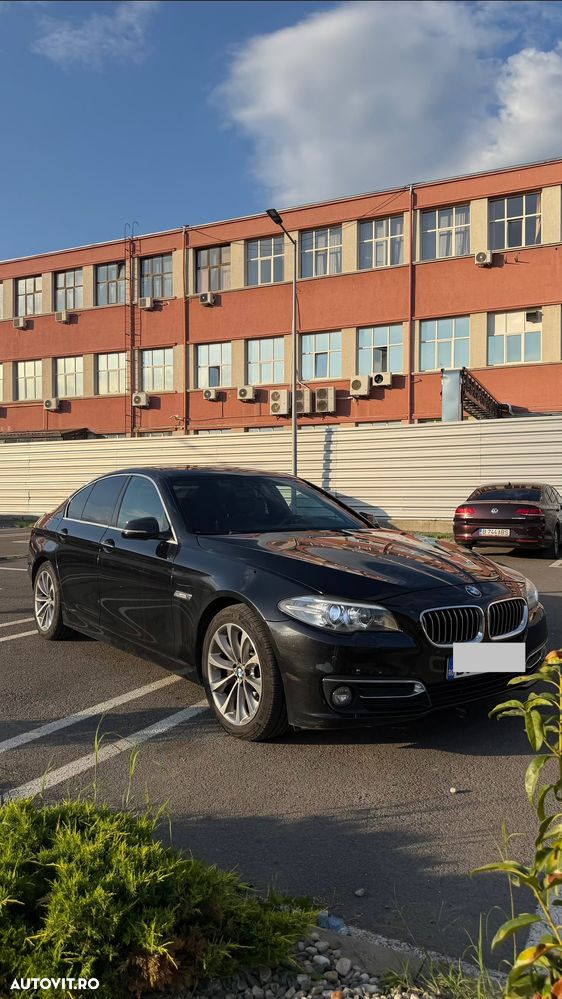 BMW Seria 5 525d xDrive Aut. Luxury Line - 1