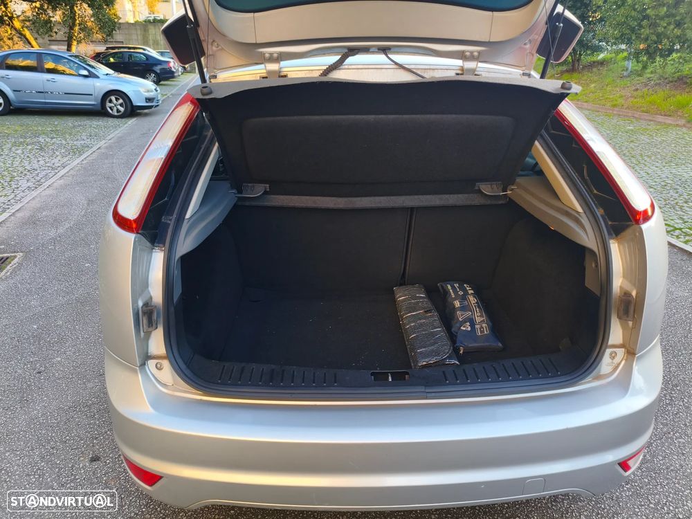 Ford Focus 1.6 TDCi Titanium - 2