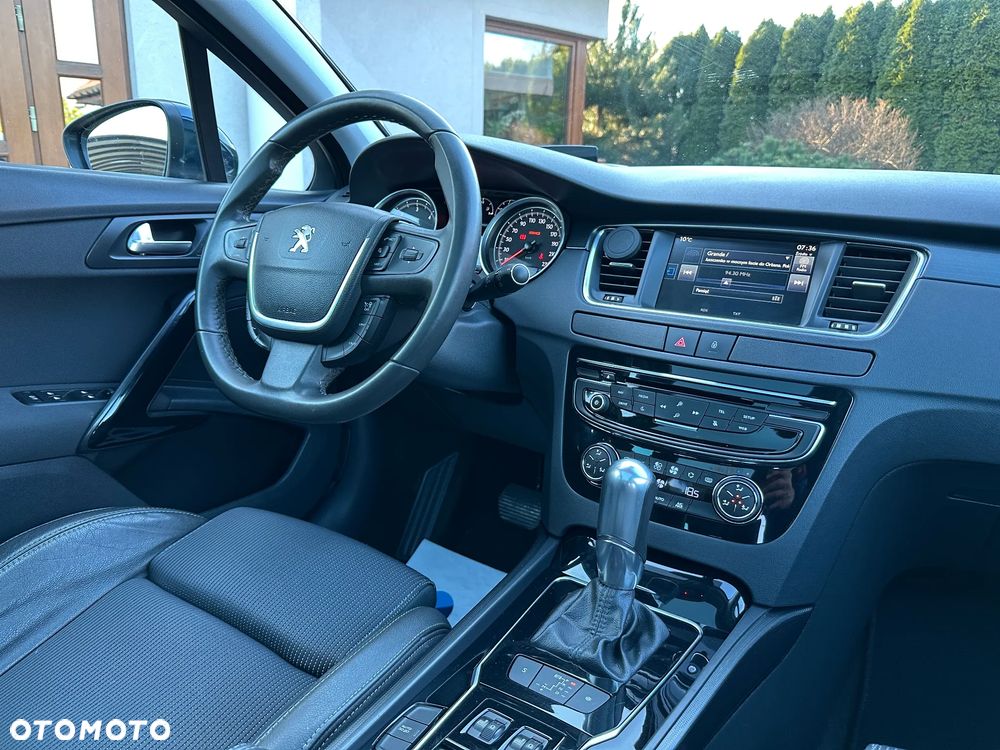 Peugeot 508 BlueHDi 180 EAT6 Stop&Start Allure - 25