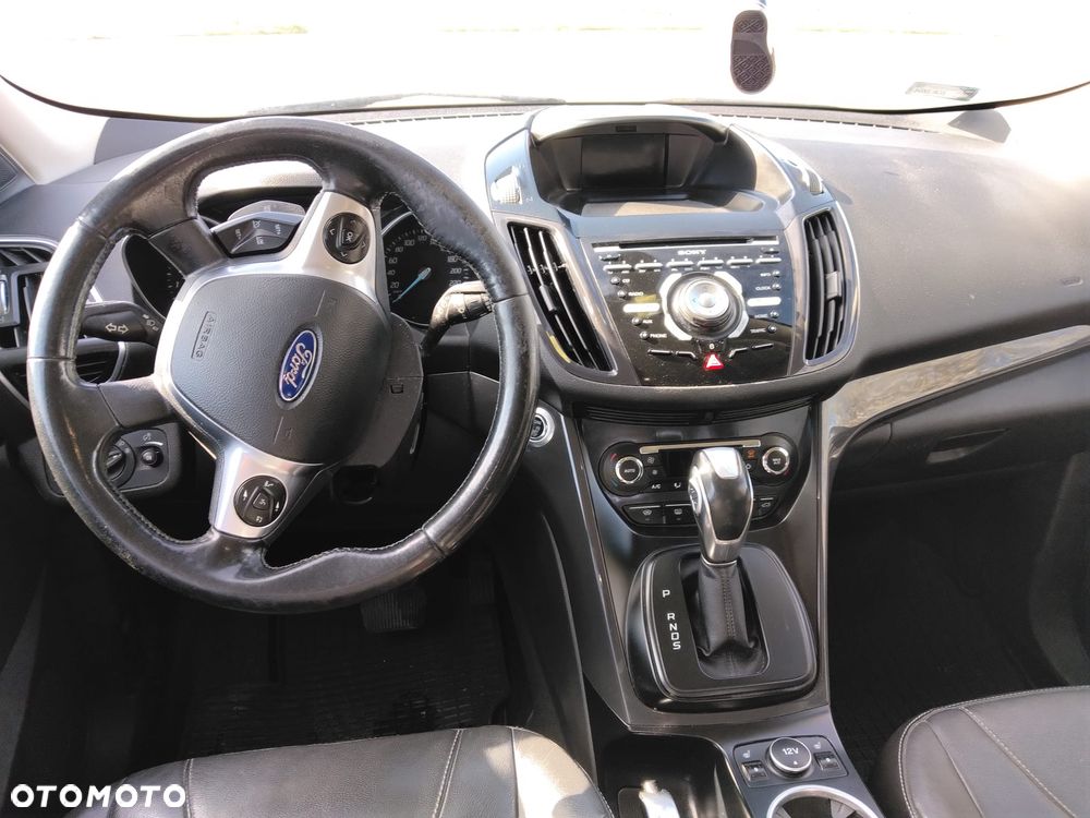 Ford Kuga 1.6 EcoBoost 4x4 Titanium - 9